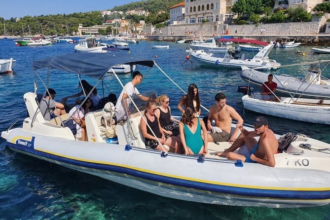 Private Speed Boat Tour of Hvar South Shore & Pakleni islands - Leaving Hvar for the Red Rocks