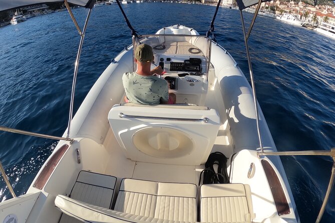 Private Speed Boat Tour of Hvar South Shore & Pakleni islands - Crossing to Palmizana Botanical Garden