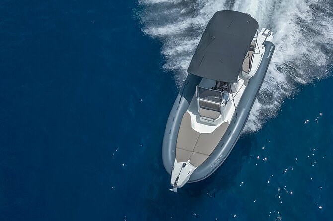 Private speedboat custome-made tour / from Trogir and Split - What nine hours on the Adriatic can look like