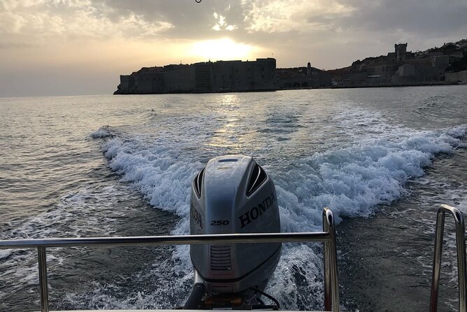 Private Speedboat Guided Tour: Explore the best of Dubrovnik Islands - Šunj Beach and two hours of easy swimming