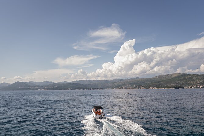 Private Speedboat Tour in Dubrovnik - Start at Gruž Market and settle into the boat