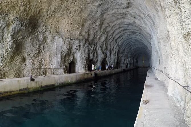 Private speedboat tour : Sakarun beach, Dugi otok, Golubinka Cave - Snorkeling beside a sunken ship