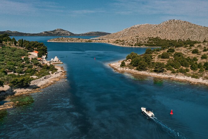 Private speedboat tour : Sakarun beach, Dugi otok, Golubinka Cave - The final sandy beach and room to customize