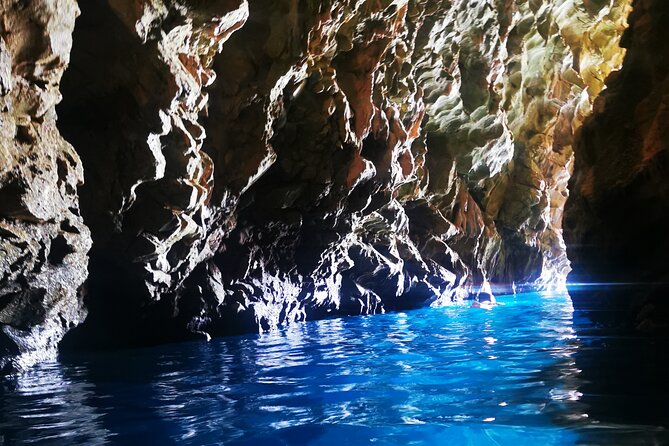 Private Speedboat tour to Sakarun Bay and Golubinka cave - Sakarun Bay and Its Famous White Sand