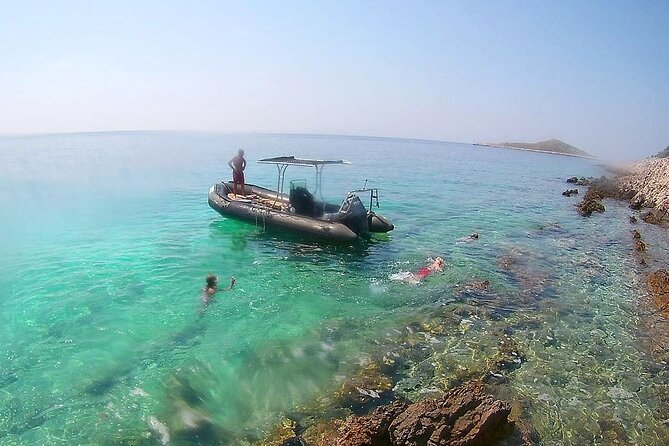 Private Speedboat tour "Zadar Islands - Off the Beaten Path" - The private format and guide experience