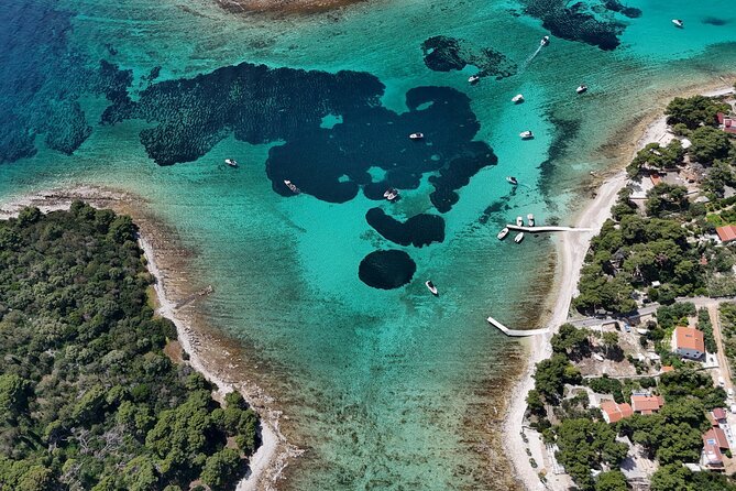 Private Tour from Split: Blue Lagoon & 3 Islands + Wine Included - What the private format changes