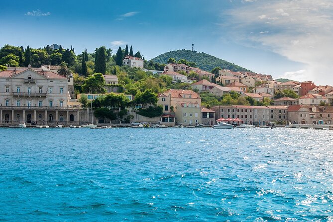 PRIVATE TOUR: Highlights & Hidden Gems of Dubrovnik With Locals - Two hours is useful, but not unlimited