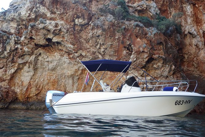Private tour of Pakleni islands, Red Cliffs & South Shore of Hvar - Five things to know before you book