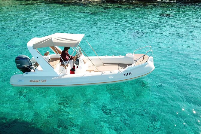 Private Tour of Red rocks, Pakleni Islands and Hvar's Southern Beaches - Four hours among the Pakleni Islands