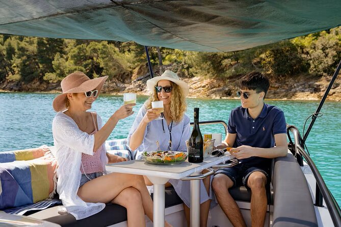 Private tour to Islands Ugljan, Ošljak and Preko from Zadar - What the skipper adds to the experience