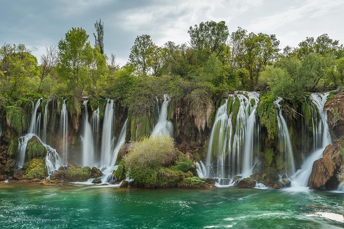 PRIVATE TOUR to Kravice Waterfalls, Mostar and Počitelj old town - The long drive and the private vehicle