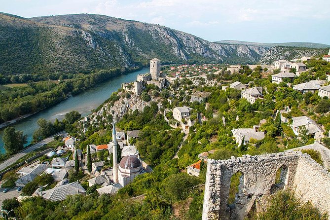 PRIVATE TOUR to Mostar, Stolac, Pocitelj & Blagaj by CRUISER TAXI - The guide can make or break a long day