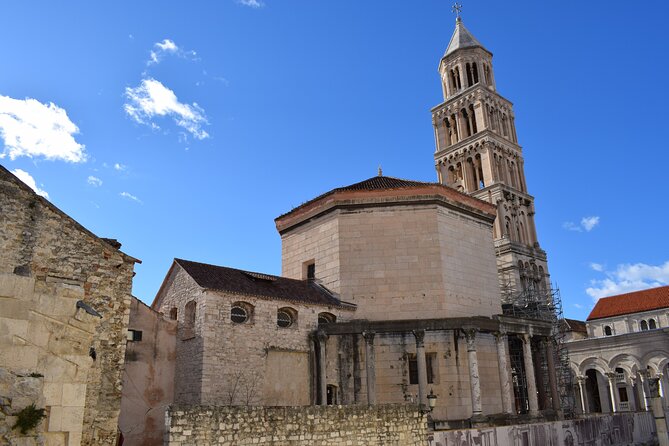 Private Walking Tour of Split - Narodni Trg and the move beyond the palace