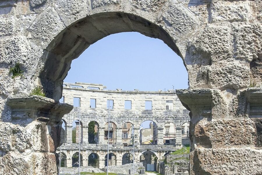 Pula: Arena Entrance Ticket - Wheelchair access and practical comfort