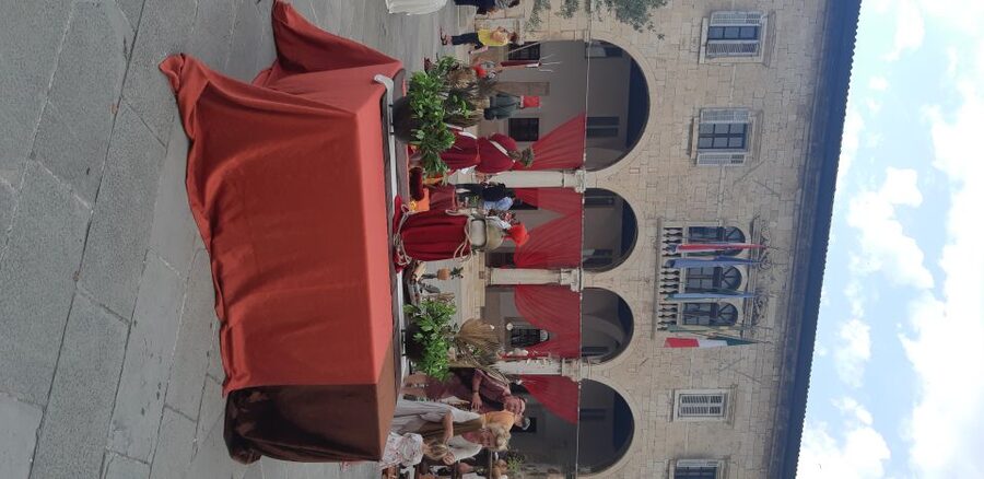 Pula: Historic Walking Tour with Local Guide & City Views - What Marina adds to the old streets