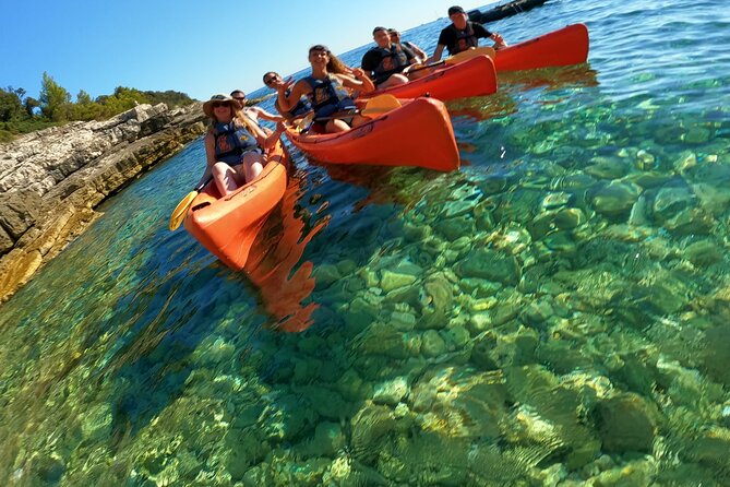 Pula Kayak Tour-Cliff jumping,snorkeling& free GoPro pictures - The Small Beach and the Cliff Jump