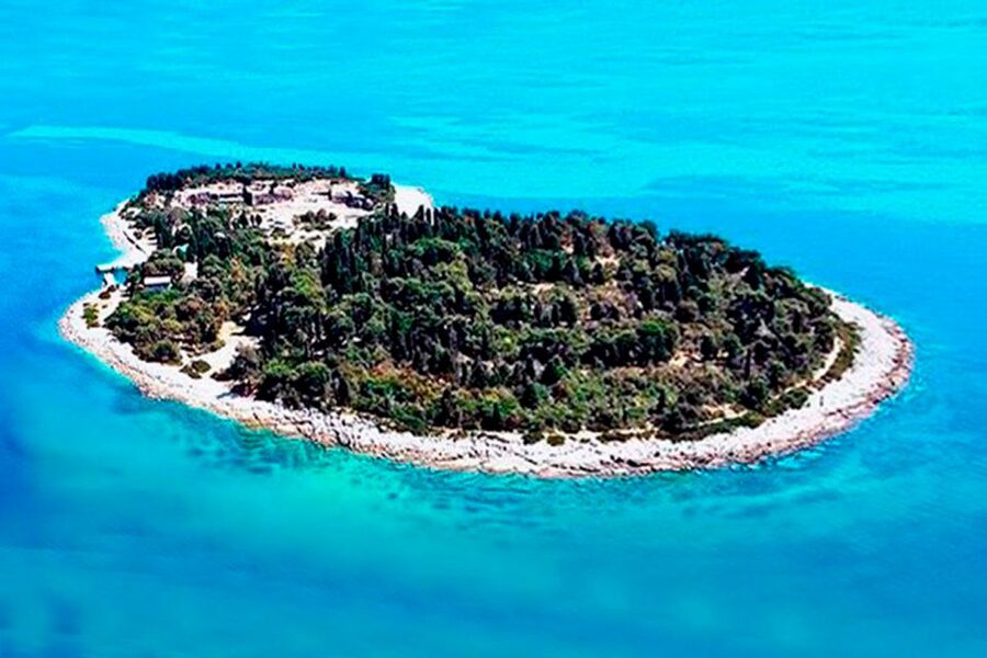Pula: National Park Brijuni Island Visit & Dolphin Cruise - Sunset brings the best views of Pula