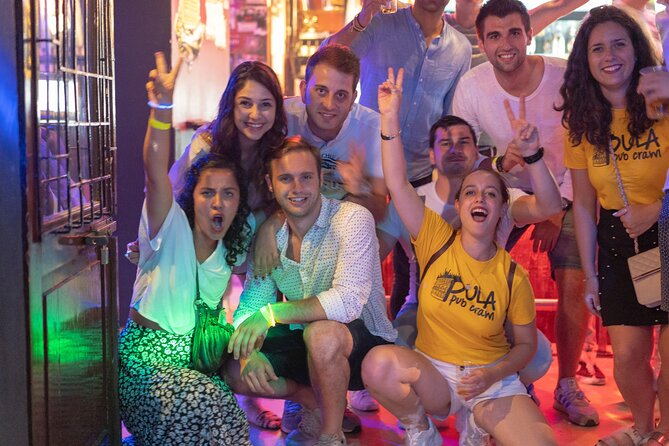 Pula Pub Crawl - Beer pong, upside-down beers, and Jenga challenges