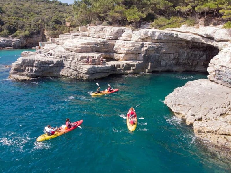 Pula: Sea Adventure – Boat, Kayak, Snorkeling & Cliff Jumps - Why the offshore launch makes a difference
