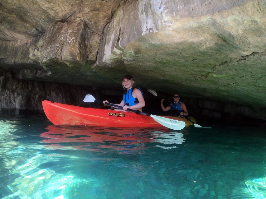 Pula: Sea Adventure – Boat, Kayak, Snorkeling & Cliff Jumps - Cliff jumping with room to choose
