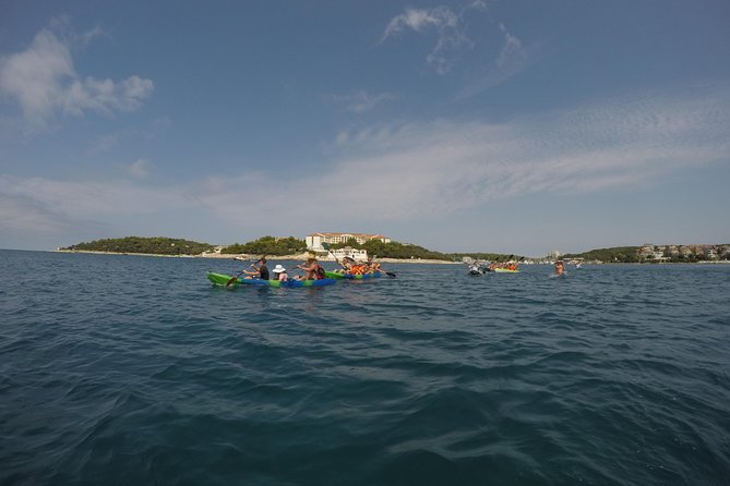 Pula Snorkeling and Kayaking tour self-guided - Paddling Toward Fratarski Island