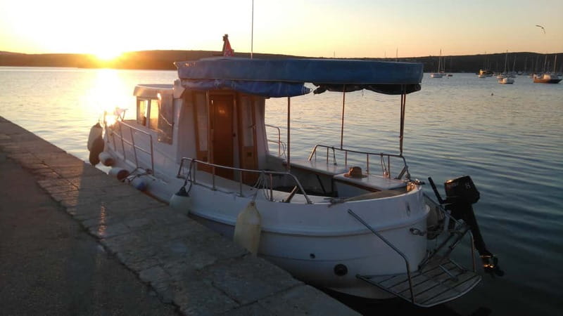 Punat: Plavnik and Krk Islands Private Boat Trip - The full-day plan toward Stara Baška and Plavnik