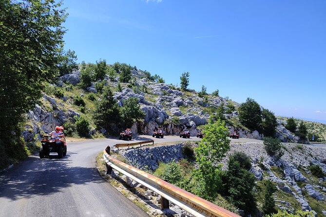 Quad Tour to skywalk biokovo Makarska by Amigos - A 15-minute viewpoint pause