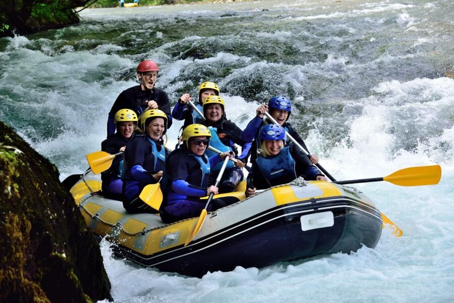 Rafting/Kayaking adventure river Kupa - Safety instruction before the first rapid