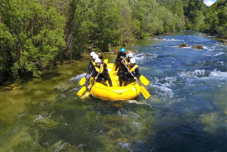Rafting on the Cetina river - Swimming, cliff jumps, and the short portage