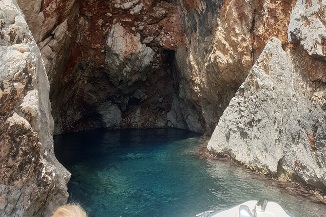 Red Rocks & Southern Side Of Hvar Private Tour - Hvar Beach and the five-minute itinerary entry