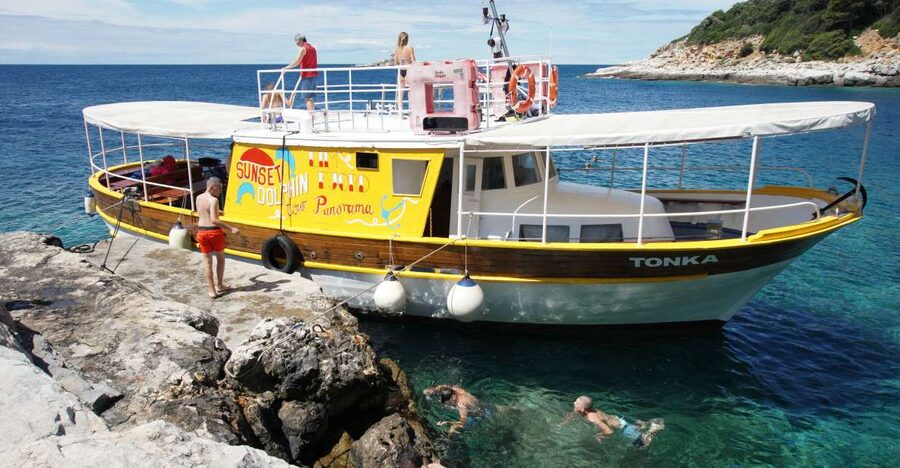 Rovinj Islands Boat Tour with Swimming - Sv. Ivan island, cliffs, and 90 minutes in the water