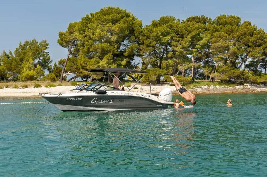 Rovinj: Luxury Island Hopping with Swimming & Snorkeling - Rovinj old town from the sea