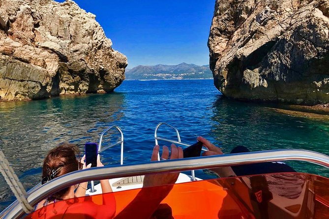 Sail, see, stop, photograph (4 hours) - What is included, and what you still need