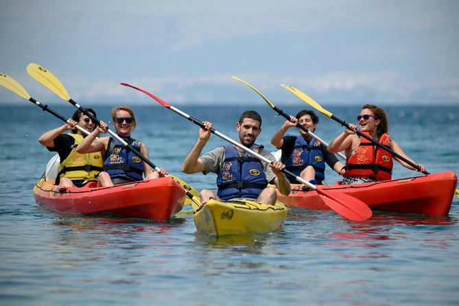 Sea kayaking Postira - Lovrečina (St.Lovre, archaeological site) - The return paddle to Postira