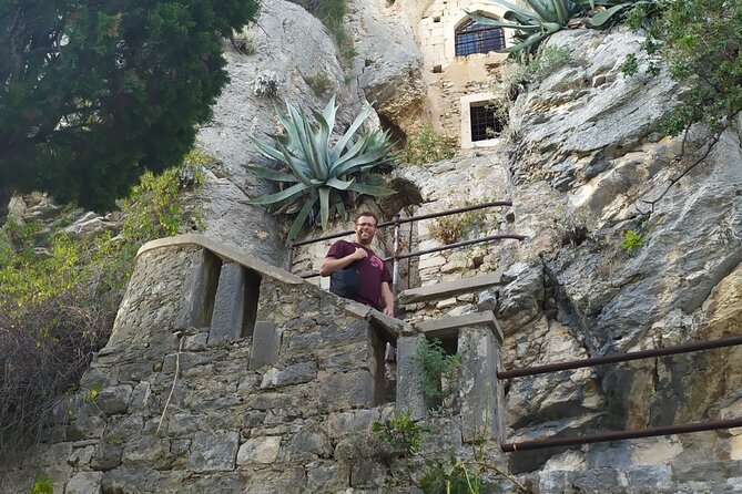 Secret Marjan Park Hiking Tour in Split - The old Jewish cemetery and Marjan’s lesser-known stories