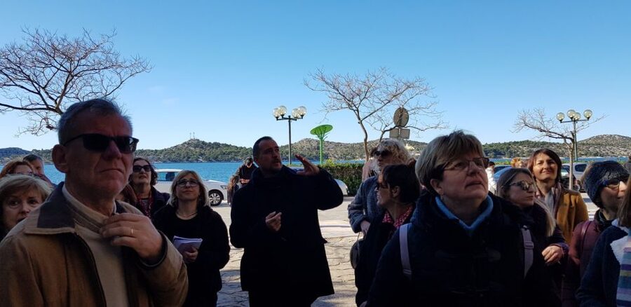 Šibenik: Medieval Night Walking Tour - Churches, chapels, and the city’s religious life