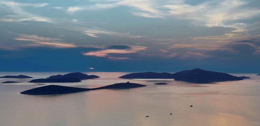 Sibenik: Stunning views, History & Tasting - Croatia in day - Kaštel Benković brings the past closer