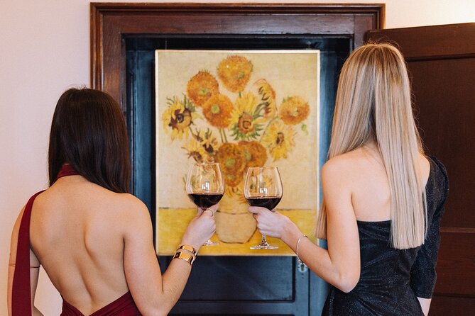 Skip the Line: Love Stories Museum Admission Ticket - The selfie rooms and the Love Wall