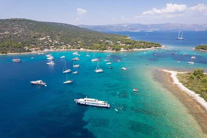Slatine - Island Hopping Excursion (Trogir/Blue Lagoon/Shipwreck) - Nečujam: Snorkeling Around a Sunken Ship