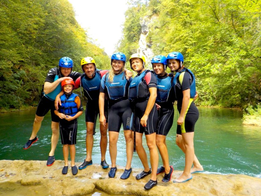 Slunj: Upper Mreznica River Kayaking Adventure - The 15-minute van ride to the river