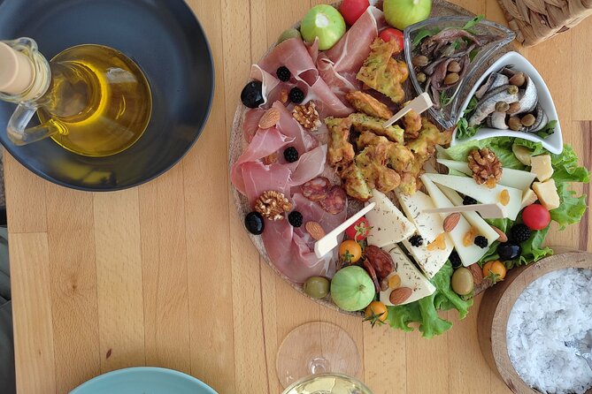 Slurp of Grk Korcula Wine Tour | Wine Tasting in Lumbarda - Walking among Lumbarda’s vineyards