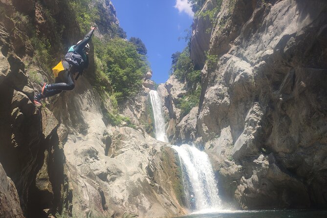 Small Group Tour of Canyoning in Cetina River Canyon - Getting fitted with a wetsuit and safety equipment