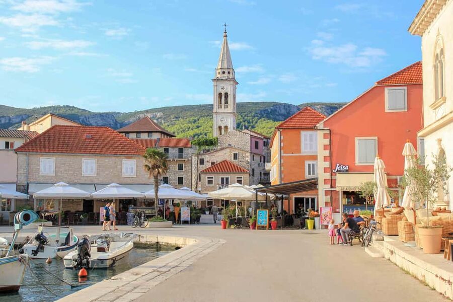 Speedboat to 3 islands: Hvar, Brač, Zečevo with watersports - Safety, swimming, and comfort