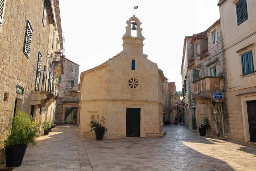 Speedboat to 3 islands: Hvar, Brač, Zečevo with watersports - Zečevo: the quietest stop of the day