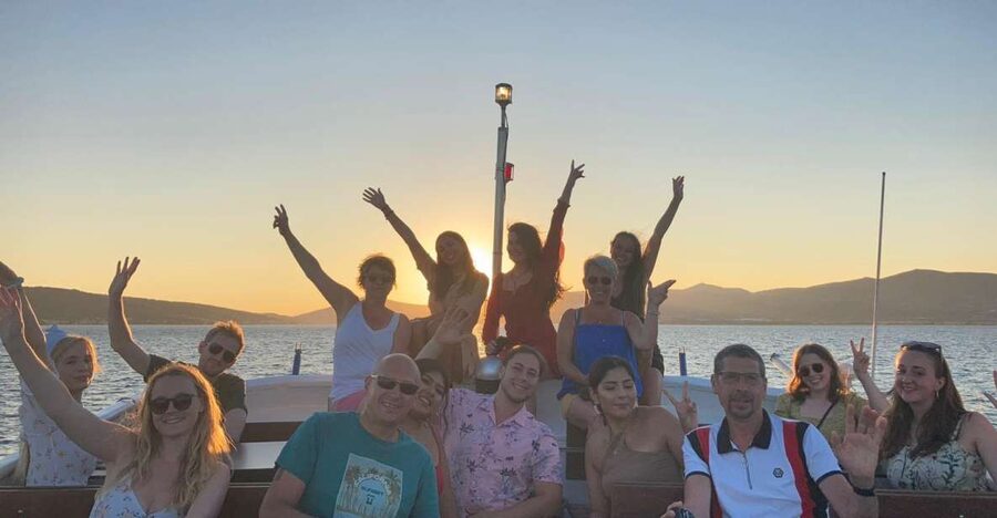 Split: 1.5-Hour Riviera Boat Cruise with a Free Drink - Seeing Diocletian’s Palace from the Adriatic