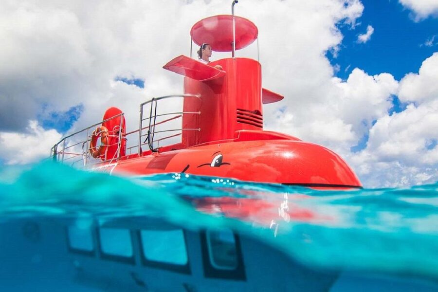 Split: 45-minute Semi-Submersible Submarine Trip - Who will enjoy this most