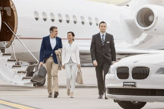 Split airport to Split Private transfer to 8 pax (Door to Door any location) - Who Gets the Best Value