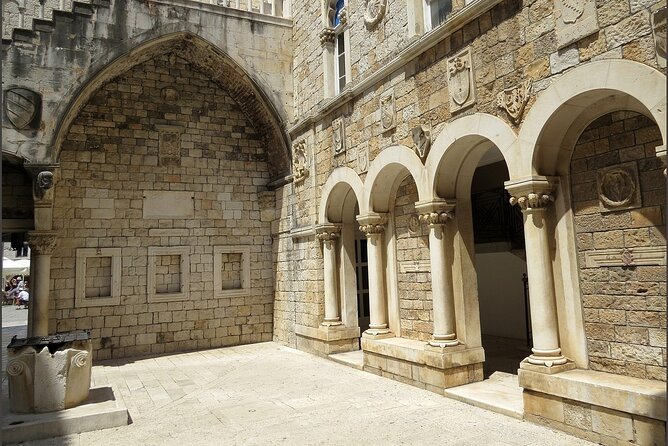 Split and Trogir Half Day Guided tour - Fruit Square and Split’s smaller details