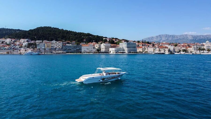Split: Blue Cave & 5 Island Tour - The Paklinski Islands finish the day at sea