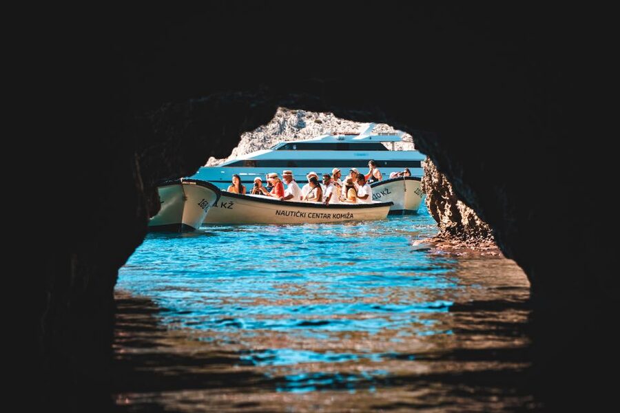 Split: Blue Cave and 5 Islands Tour - The Blue Cave and its silver-blue light